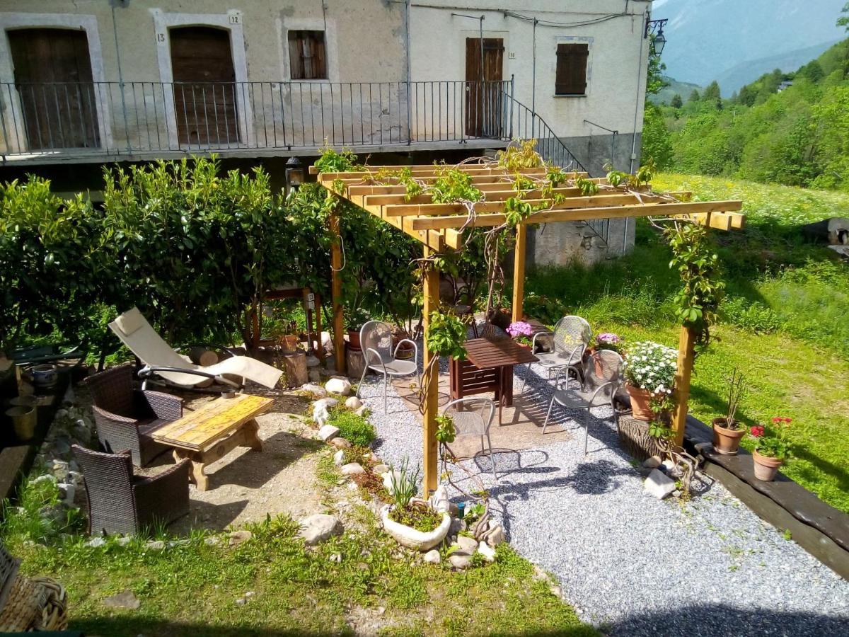 B&B L'Abric - Centro Storico Di Limonetto Limone Piemonte Kültér fotó