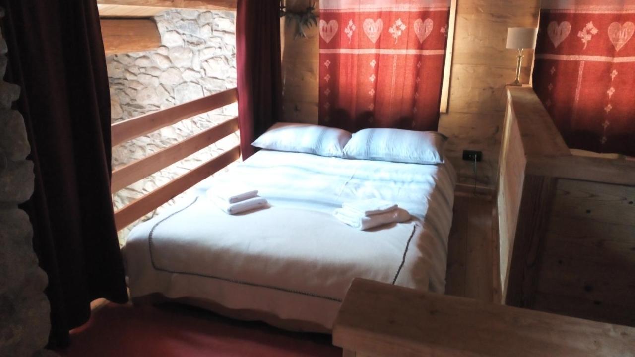 B&B L'Abric - Centro Storico Di Limonetto Limone Piemonte Szoba fotó